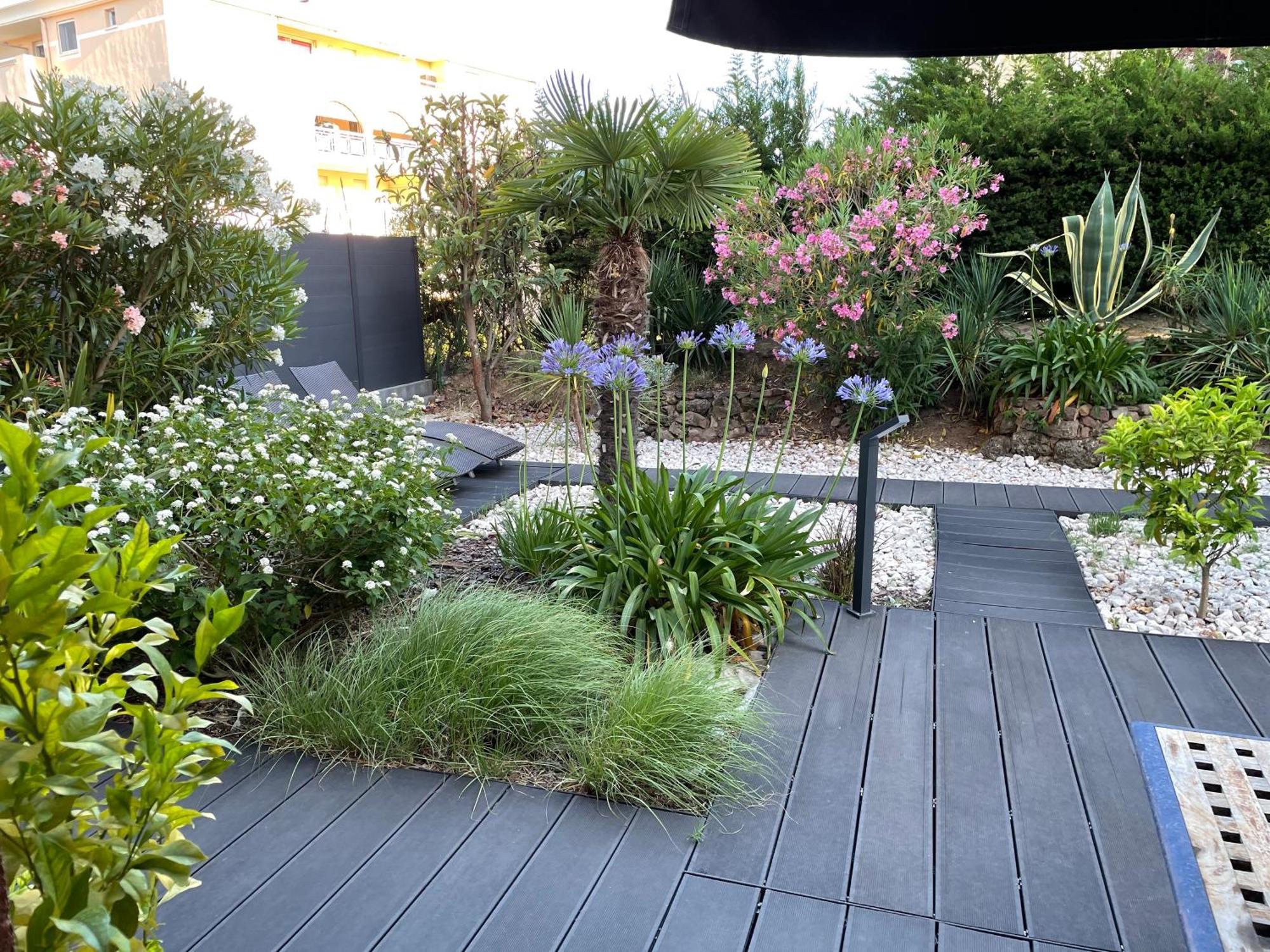 Apartmán Les Enganes Fréjus Exteriér fotografie